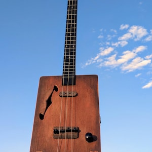 Big Tobacco Burst 3-string Cigar Box Guitar -- Free Shipping!