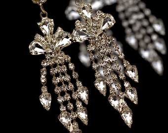 Boucles d'oreilles vintage glamour en cristal transparent lustre - longues boucles d'oreilles pendantes avec diamants rayonnants -- art.492/5