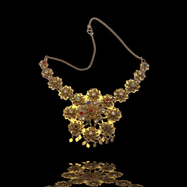 Byzantin de la fin des années 50 - Collier inspiré de maillons floraux et de strass multicolores en finition dorée - Très glamour - Art.08/4 -