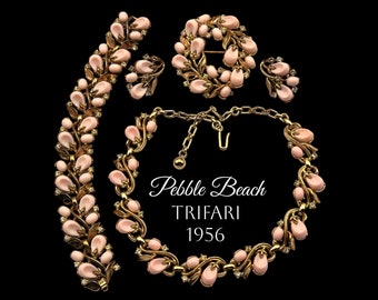 Vintage Trifari Pebble Beach Pink Thermoset Rhinestone Necklace Bracelet Brooch Earrings Book AD Set - art.450/4-