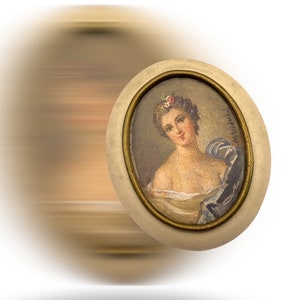 Antique French Painted Portrait Miniature Brooch,  Lovely hand painted lady framed by bakelite - Authentic  Grand Tour piece - Art.942/5