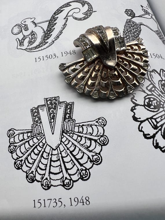 1948 MB Marcel Boucher Hallmarked and Numbered Fan Baguette & Round Clear Stones Fur Clip Vintage Figural Pin Brooch- Art.421/7 View 6