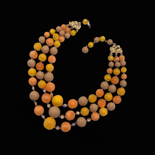 Collier cascade à trois rangs aux couleurs vives des années 50 - Couleurs fantastiques, belles textures et perles de verre AB à facettes éblouissantes - Art.573/2 -