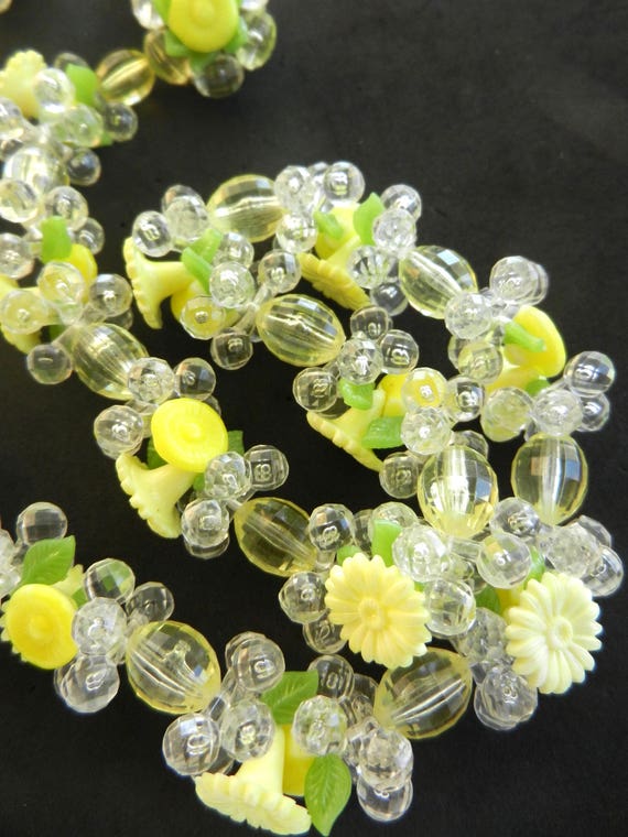 1950s M.West Germany Lucite Flower Necklace - cri… - image 4