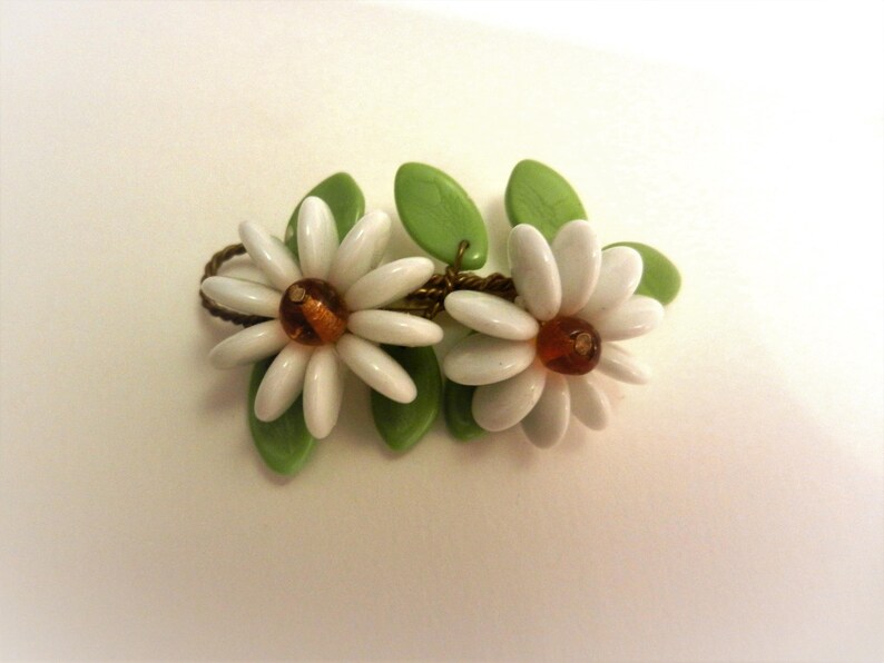 Glass beads floral arrangement wired work brooch of late 1940s Etsy