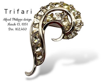 Vintage TRIFARI Alfred Philippe 1951 brooch - patent 162,460 - sinuous comma shape in lustrous rhodium-plated silver --art.71/7