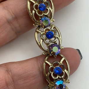 Coro Signed blue & pale blue AB Rhinestone Flower Bracelet beautiful 1950 vintage bracelet in a dazzling flowers design art.548/3 image 7