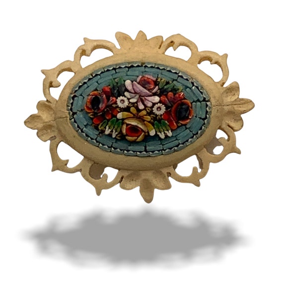 Vintage carved bone Micro-Mosaic Brooch - Italian… - image 1