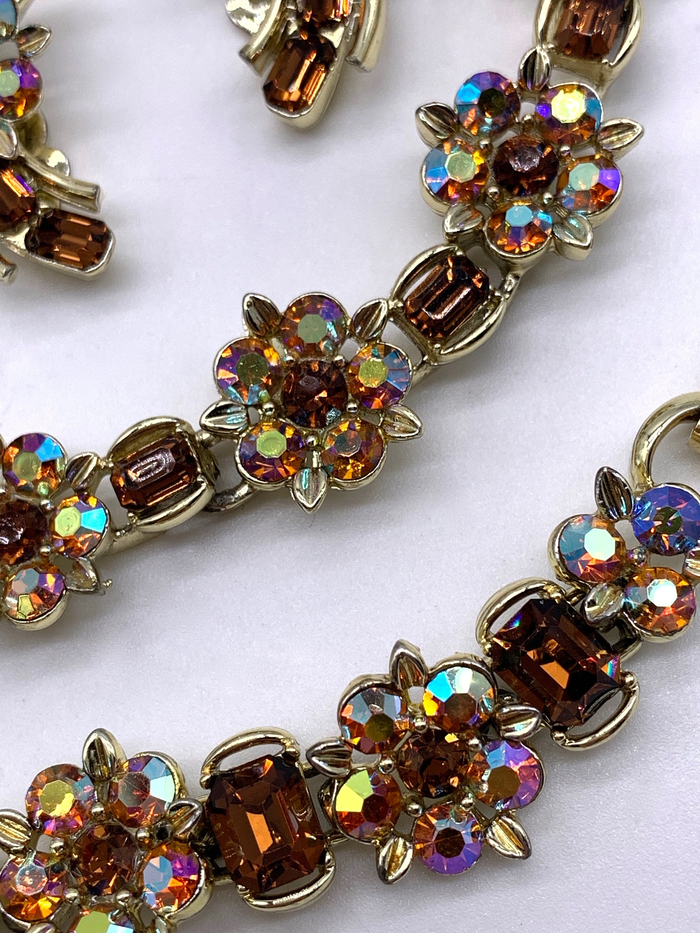 1950s Rare Lisner Book Piece Smoked Topaz Rhinestone Flower 