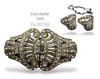 Coro Patented Rhinestone Deco Duette Dress Clips Brooch Pin - full of flashes on silver finish for a lovely collector's jewels - art.107/7