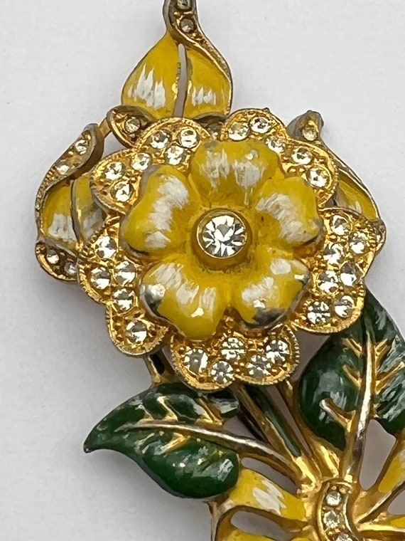 1940 En Tremblant Enameled Bloom Rhinestones Flower Brooch