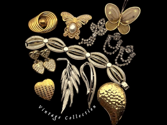 Vintage Lot  costume jewelry, Vtg collection, 11 pieces, some signed - lovely intense brightness- vintage lot-art.119