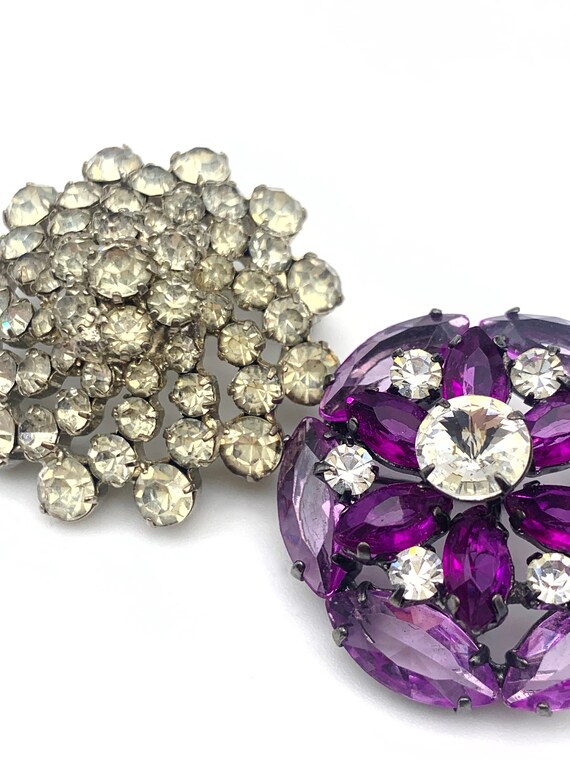 1950s and 1930s Brooches - two beautiful top qual… - image 3