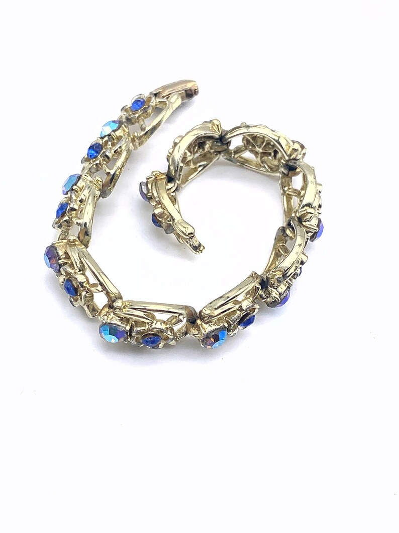 Coro Signed blue & pale blue AB Rhinestone Flower Bracelet beautiful 1950 vintage bracelet in a dazzling flowers design art.548/3 image 5