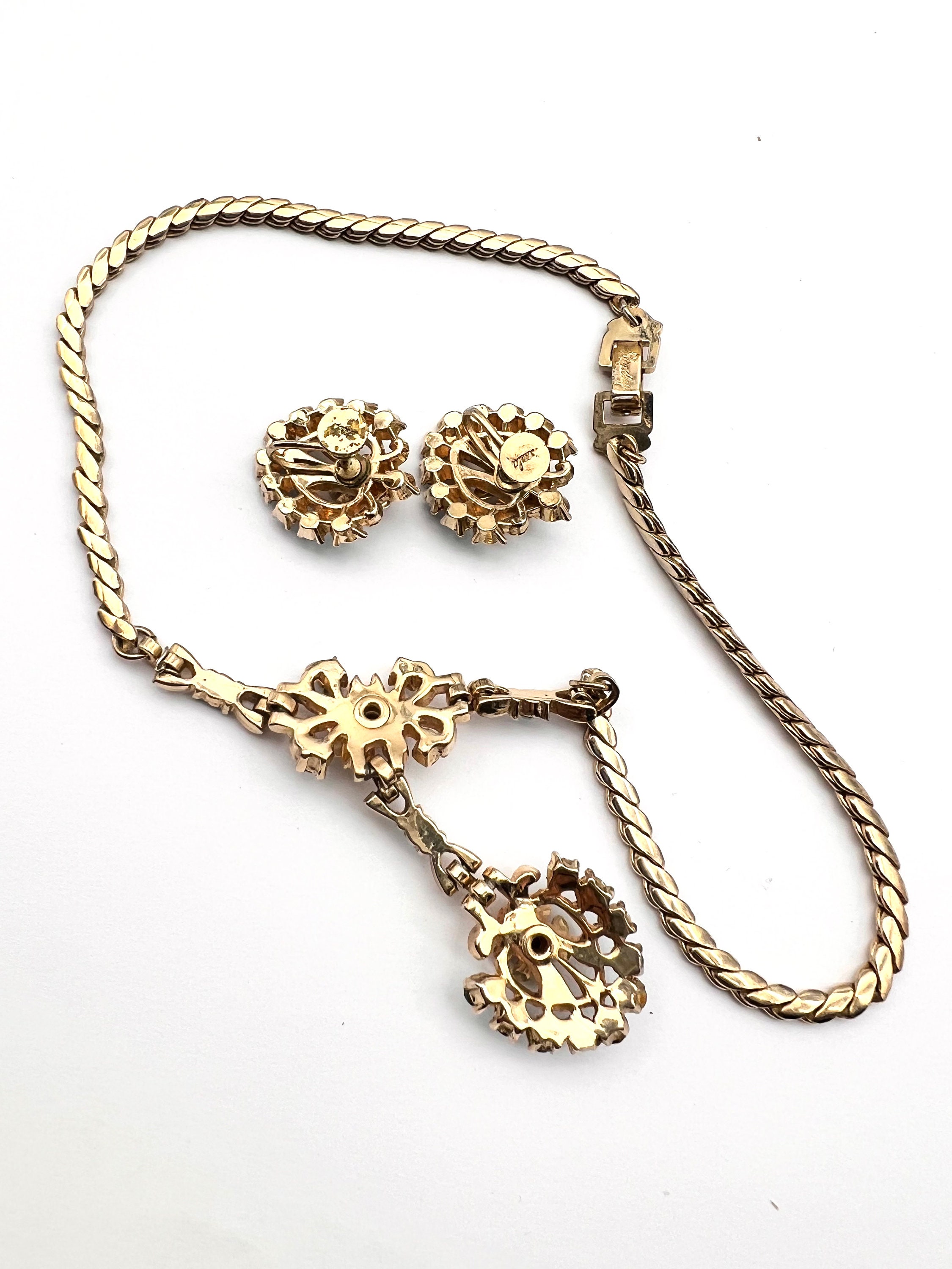 洋書（ヴィンテージ）：Antiques and Jewelry Designs il_340x270.5772499342_sa7m.jpg