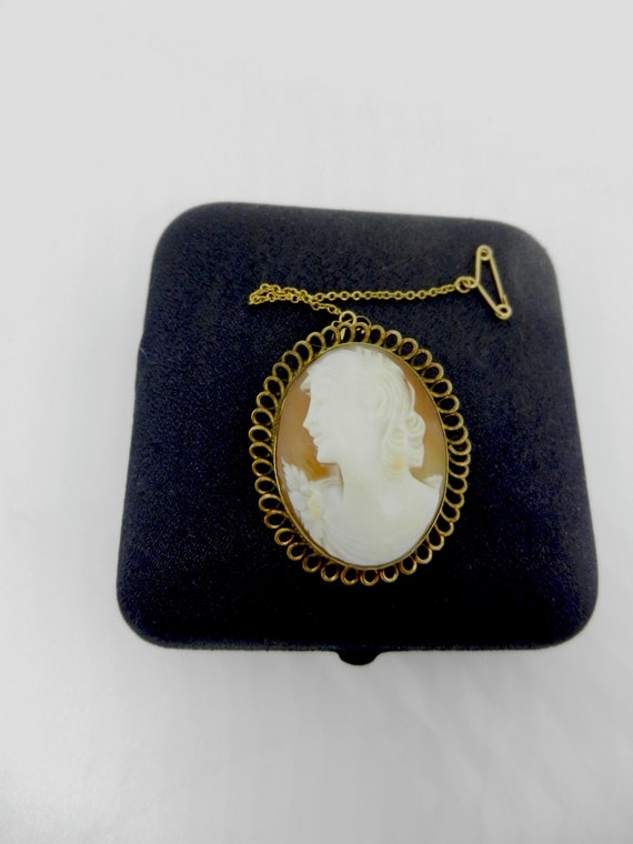 1920s antique Victorian English Cameo brooch or p… - image 6