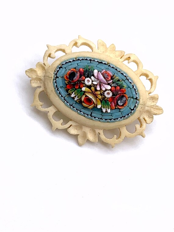 Vintage carved bone Micro-Mosaic Brooch - Italian… - image 8