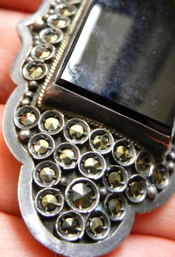 Gorgeous Victorian period brooch - Mourning jewel… - image 8