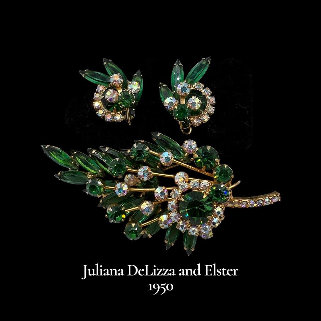 juliana d&e フラワーインタリオ ブローチ&イヤリングセット Juliana D&E Rare Large Green Glass Crystal JULIANA Flower Brooch