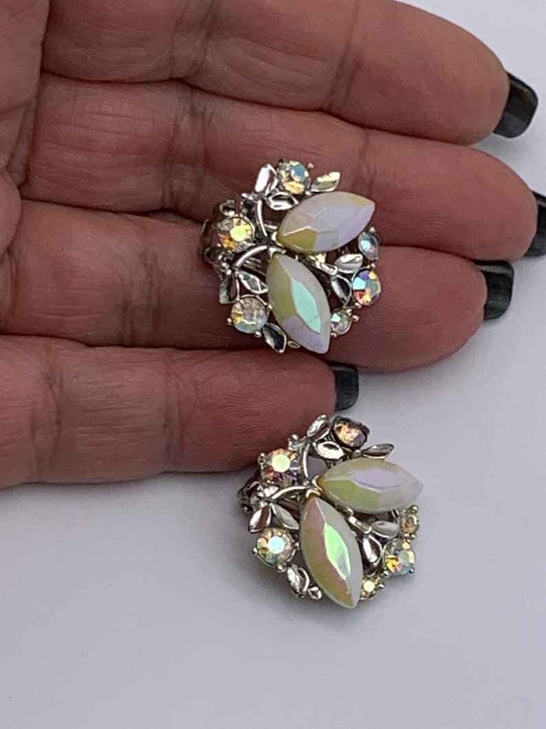 Late 1950 © B.S.K. white chalk aurora borealis marquise rhinestones silver leaves clip Earrings Designer Signed White Colors.Art.639/4 image 6