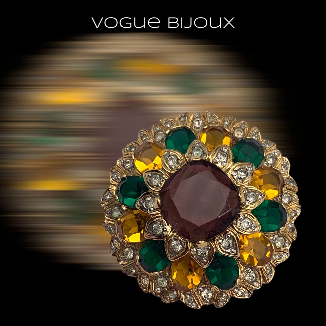 Gorgeous VOGUE BIJOUX Domed Layered Brooch - Hight-end Vintage