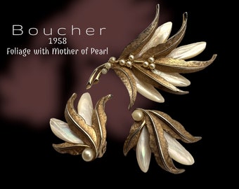 Very Rare  Marcel Boucher Foliage design brooch and earrings set in gold finish and real Mother-of-Pearl - Exquisite design - Art.797/6