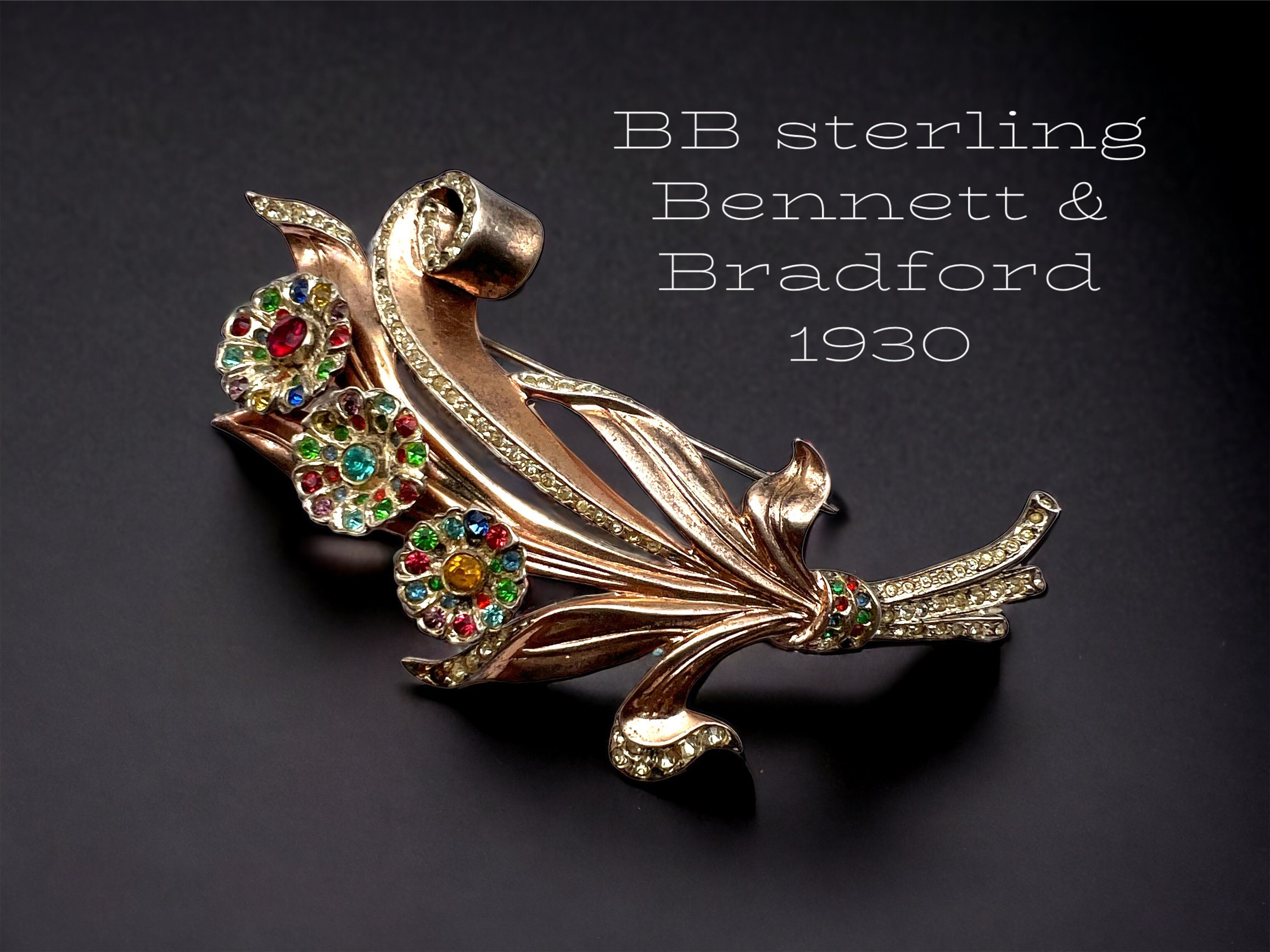 Broche vintage en forme de feuille de vermeil sterling signée Napier, or sur argent sterling - France