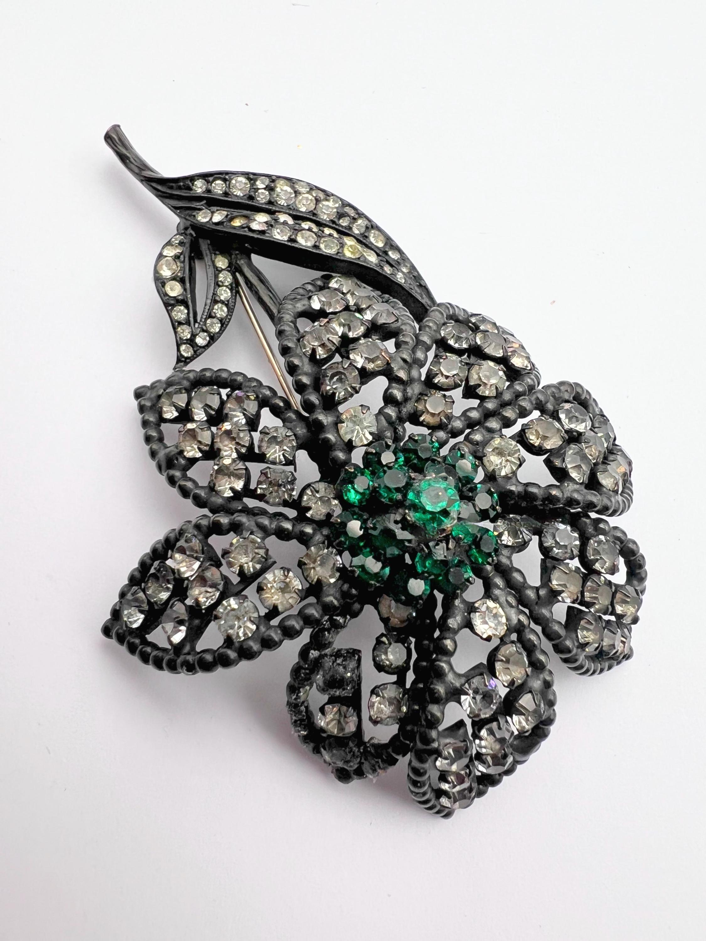 Rare 1961 Art Nouveau Weiss Japanned Setting (black Enamel) Flower
