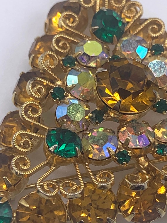 Broche Vintage élégante Argentée Avec Cristaux émeraude - Bijou Ancien En Parfait état