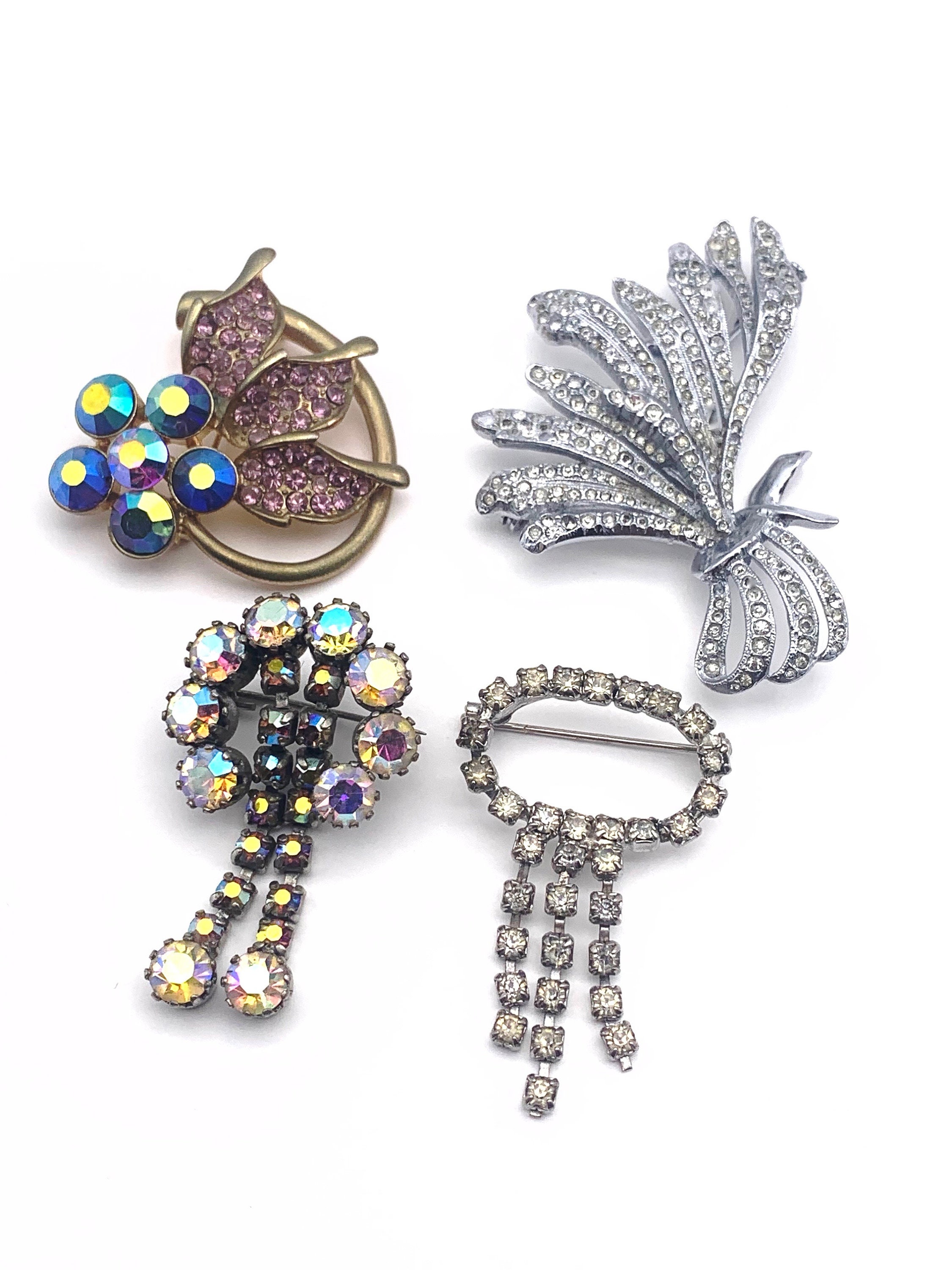 Four 1950s Vintage Brooches in Diamantè and Borealis Flashes