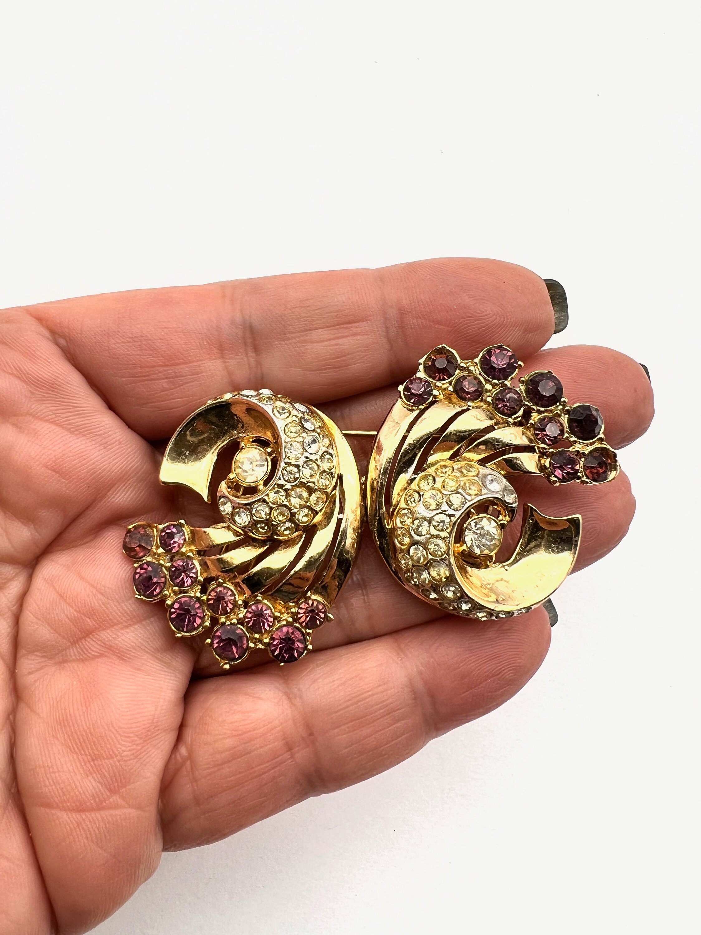 1948s Adolph Katz Coro 'JEWELED COMET' Purple Rhinestones DUETTE