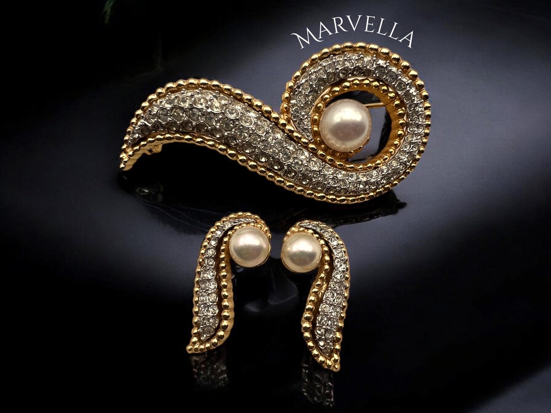 Buy MARVELLA Signed Beautiful 1960s Earrings and Brooch Demi Set  High-quality,gorgeous Line With Crystals and Pearls Online  in India