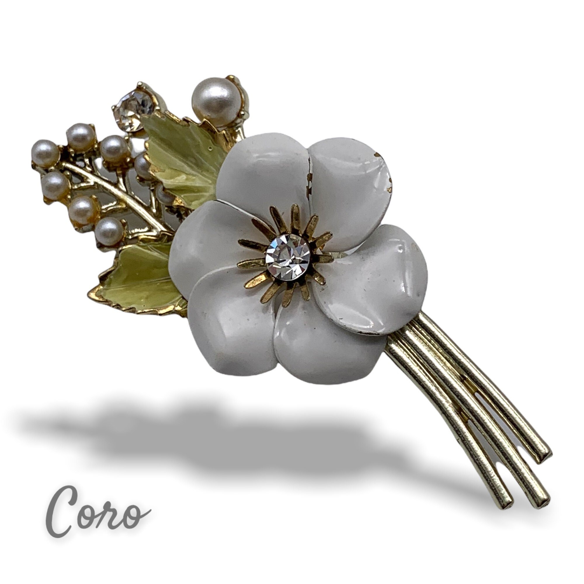 ヴィンテージ　コロ　パールの花のブローチ　Coro　ラインストーン　　 ヴィンテージラインストーンフラワースカーフバックルパールクリスタル