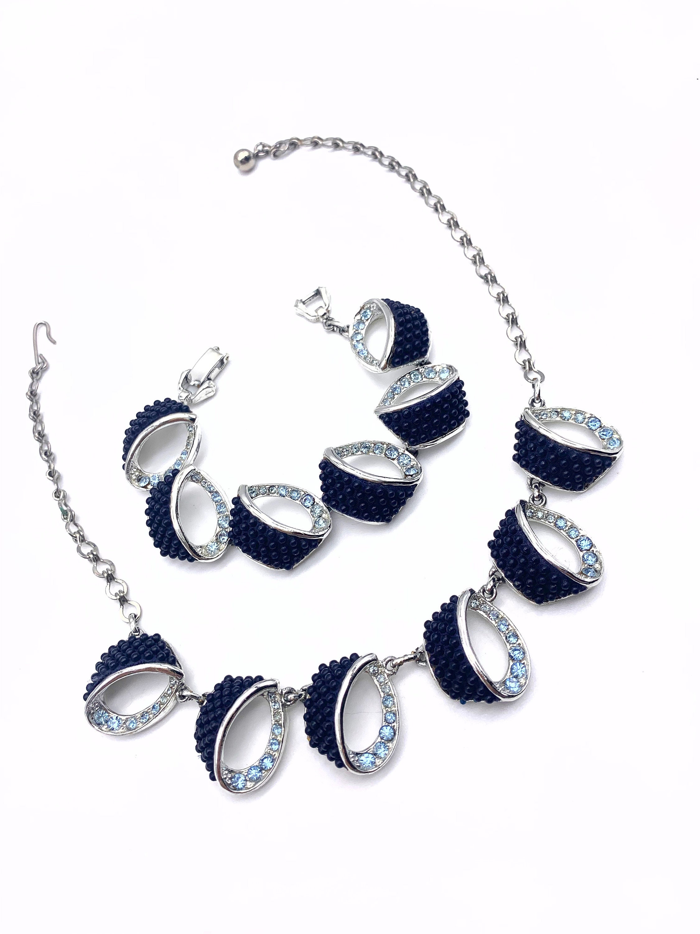 Set di gioielli blu navy fatto a mano: collana, bracciale e orecchini con perline dorate - Italia