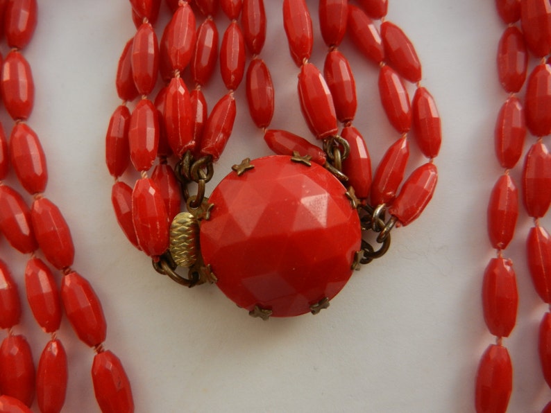 Ravishing Red Multi Strand Lucite Necklace large grain of rice faceted red beads and lovely round clasp Art.3414