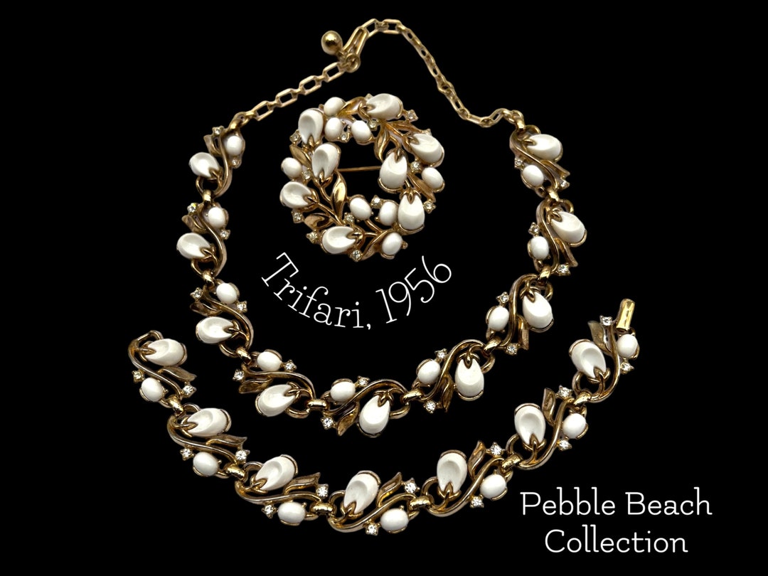 trifari ネックレス ヴィンテージ Vintage Crown Trifari Pebble Beach Whitethermoset Rhinestone