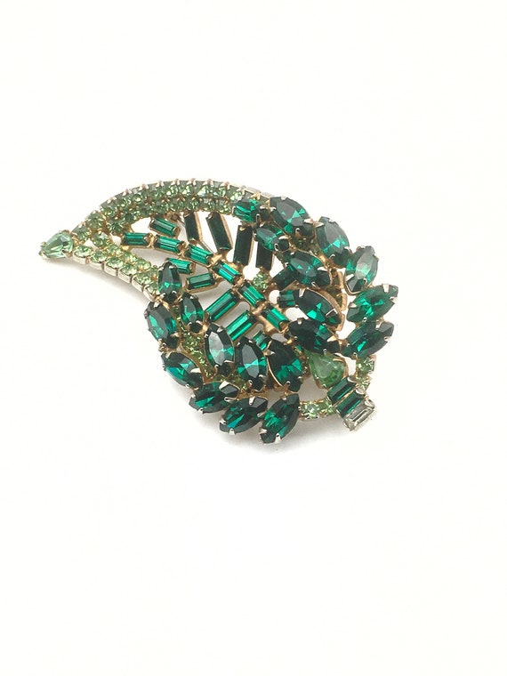 KRAMER NEW YORK Vtg Brooch ca.3" Green Rhinestone… - image 3