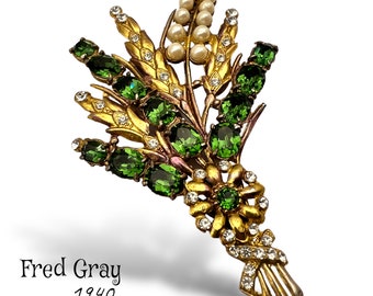 Old Fred GRAY large 4" floral spray brooch/pin w/pearls, glass stones & clear rhinestones set on gold tone - art.688/6