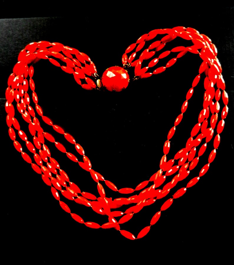 Ravishing Red Multi Strand Lucite Necklace large grain of rice faceted red beads and lovely round clasp Art.3414