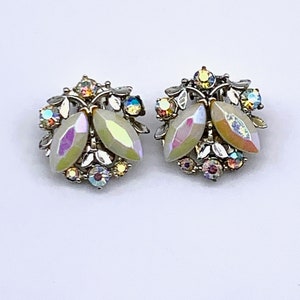 Late 1950 © B.S.K. white chalk aurora borealis marquise rhinestones silver leaves clip Earrings Designer Signed White Colors.Art.639/4 image 4