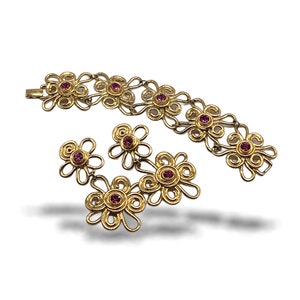 AVON Signed 1970s Extraordinary Bracelet & Earrings set  - golden curls and large pink crystals -art.517-