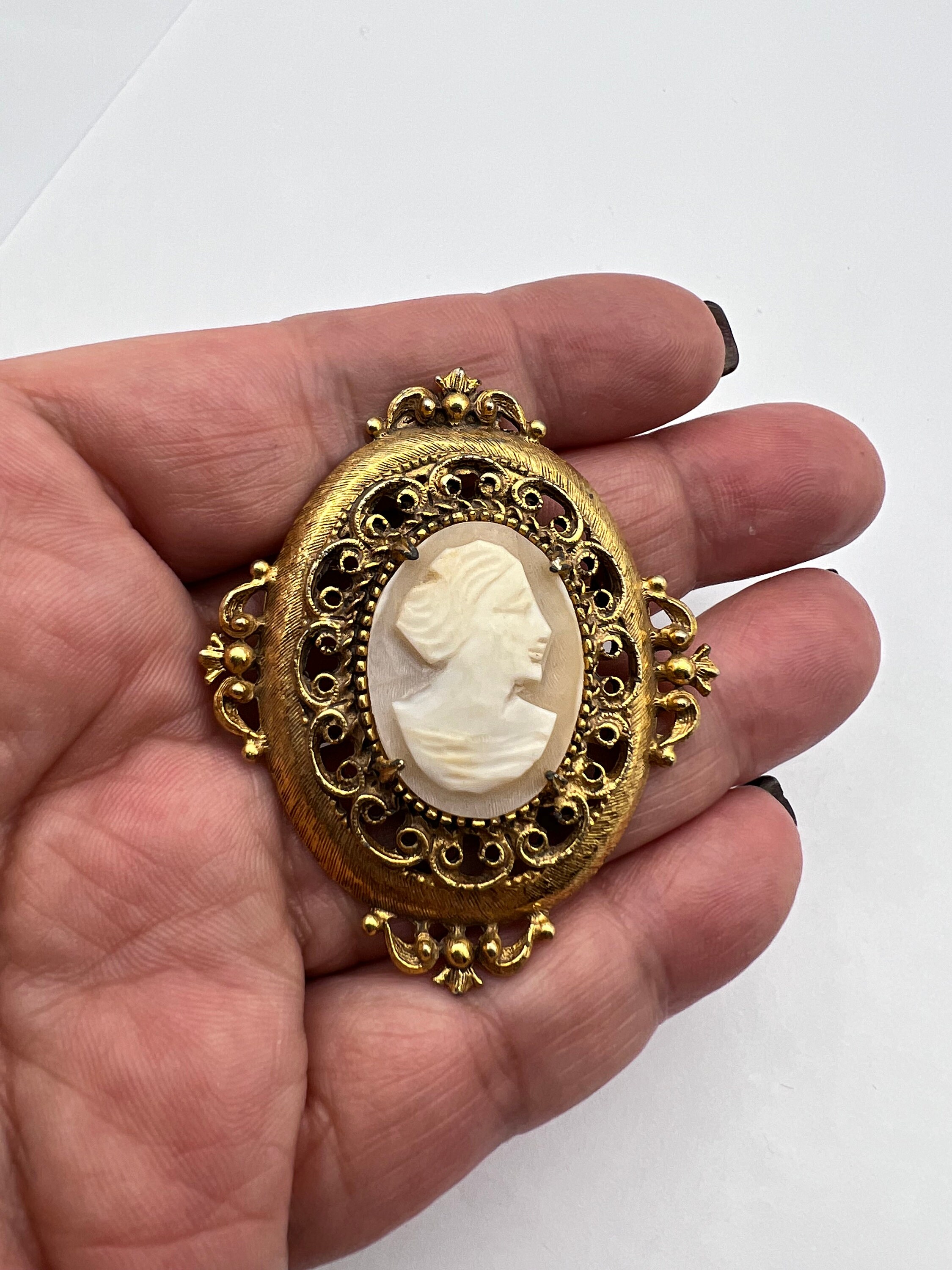 Florenza Signed Genuine Shell Carved Cameo Portrait Pin - Large