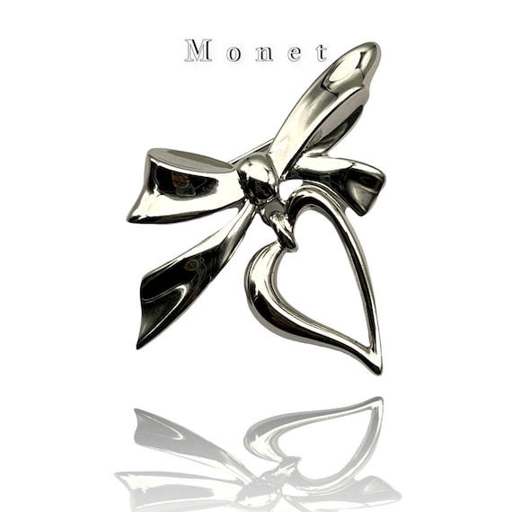 Vintage Monet Bow Dangle Heart Silver Tone Pin Bro