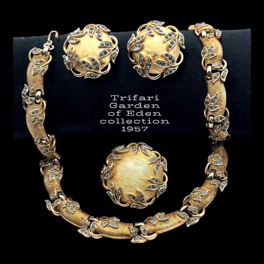 Iconic Garden of Eden Trifari Brush Gold-toned Setting