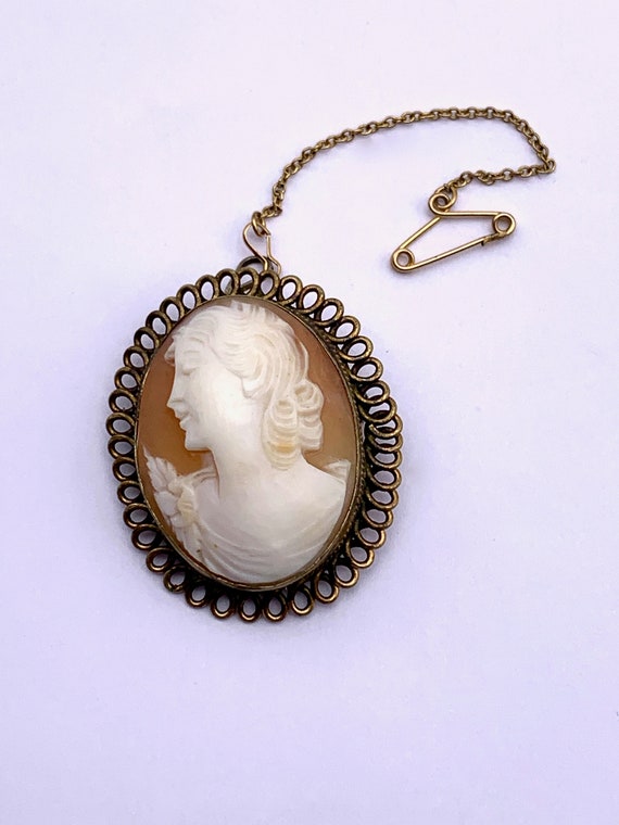 1920s antique Victorian English Cameo brooch or p… - image 5