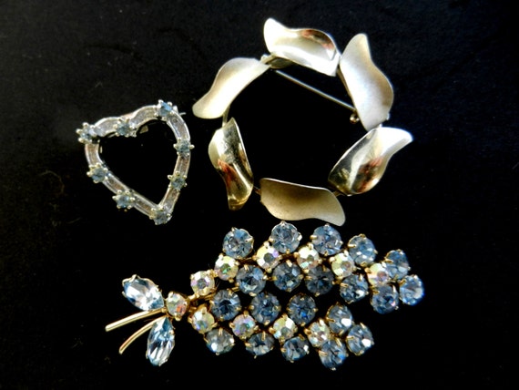 1950 Small antique collection -3 ancient brooches… - image 7