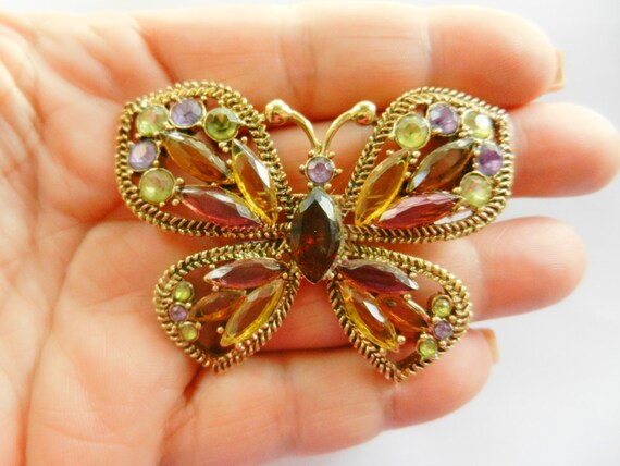 Vintage Signed Monet Jeweled Gold Tone Butterfly … - image 4