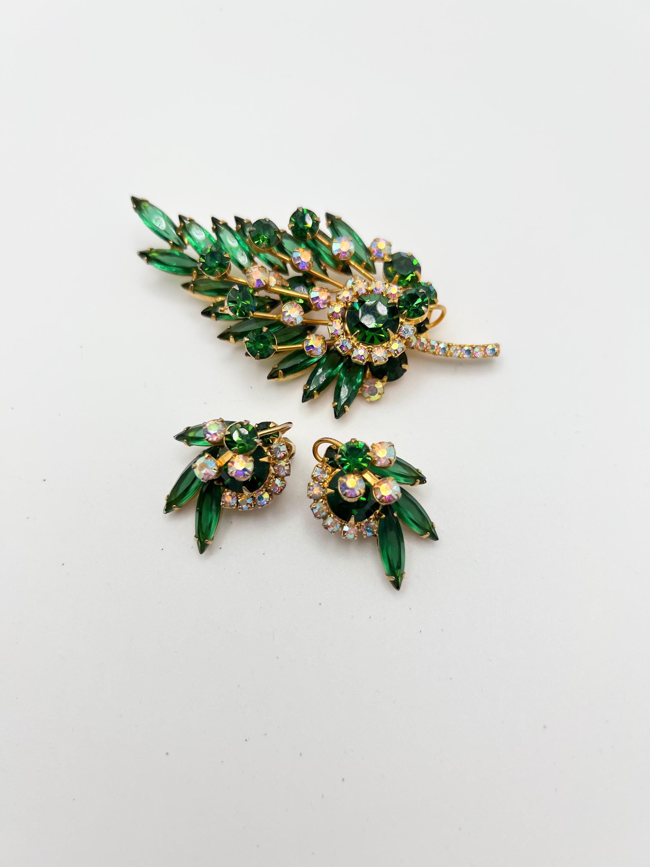 juliana d&e フラワーインタリオ ブローチ&イヤリングセット Juliana D&E Rare Large Green Glass Crystal JULIANA Flower Brooch