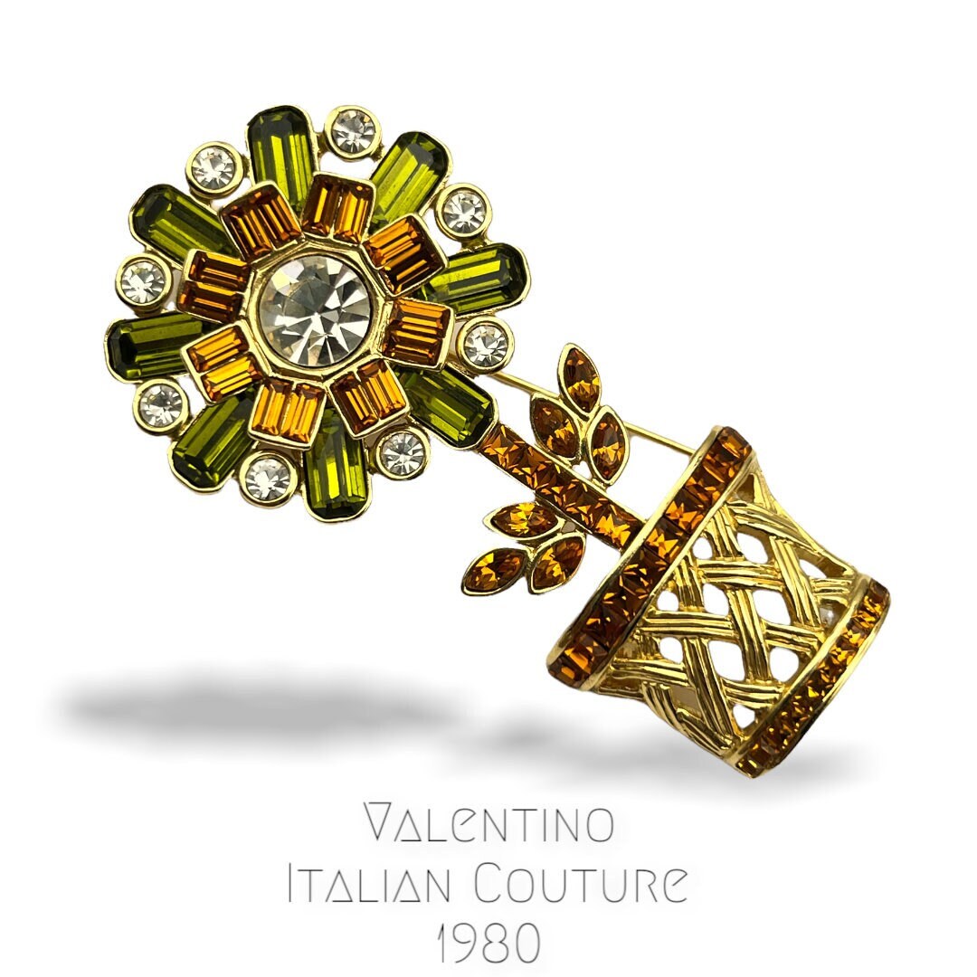 Rare VALENTINO Italian Couture Quality Crystals Brooch Women's