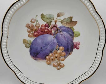 Vintage Salad Plate by Schumann - Bavaria. &quot;Plums&quot;, 7 7/8&quot; Made in Germany